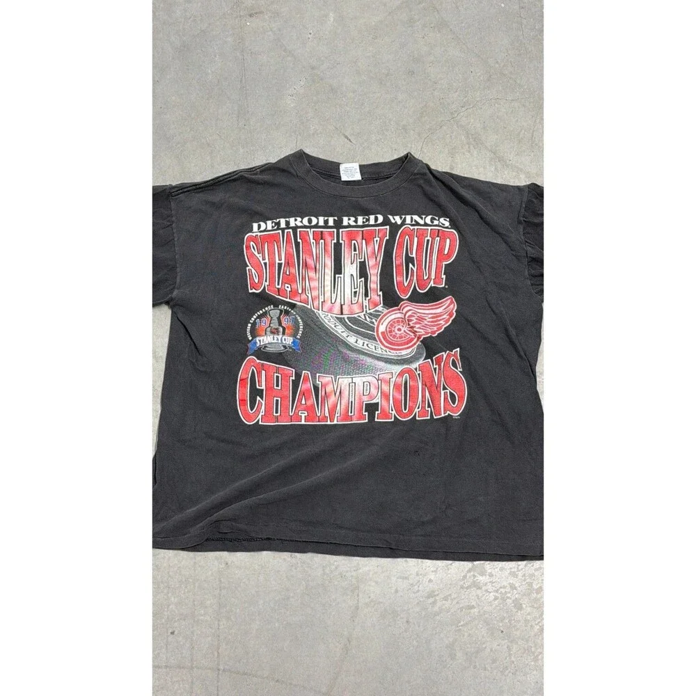 Vintage 1997 Detriot Red Wings Stanley Cup T Shirt Single Stitch Size XL Boxy
